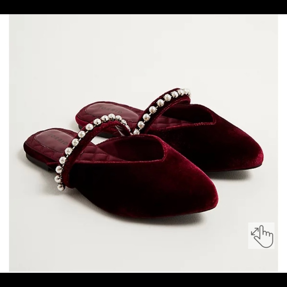 Torrid Red Velvet Pearl Flats Size 8.5